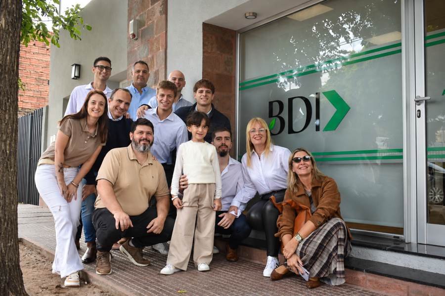 El equipo de BDI en las oficinas de Ascensión